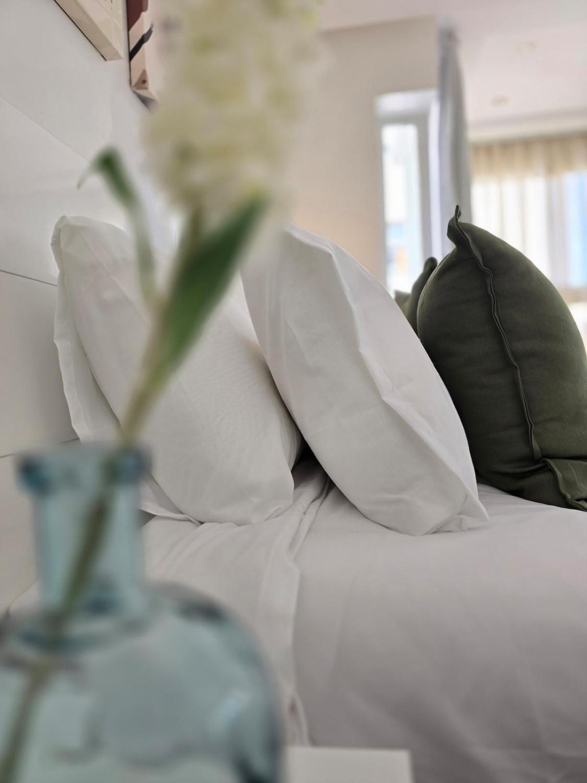 Luxurious Downtown Corniche Marina With Parking Tangier