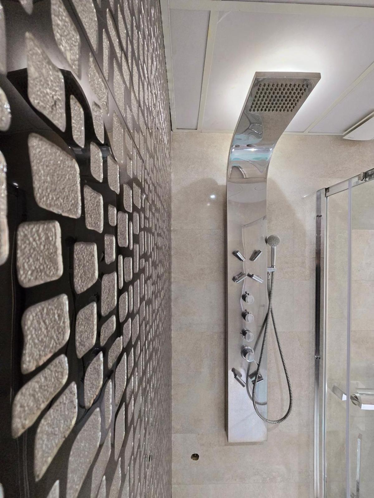 Luxurious Downtown Corniche Marina With Parking Apartment Tangier